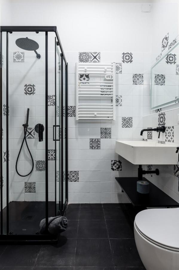 Esclusivo 130 Mq + Terrazzo Via San Vincenzo Διαμέρισμα Γένοβα Εξωτερικό φωτογραφία
