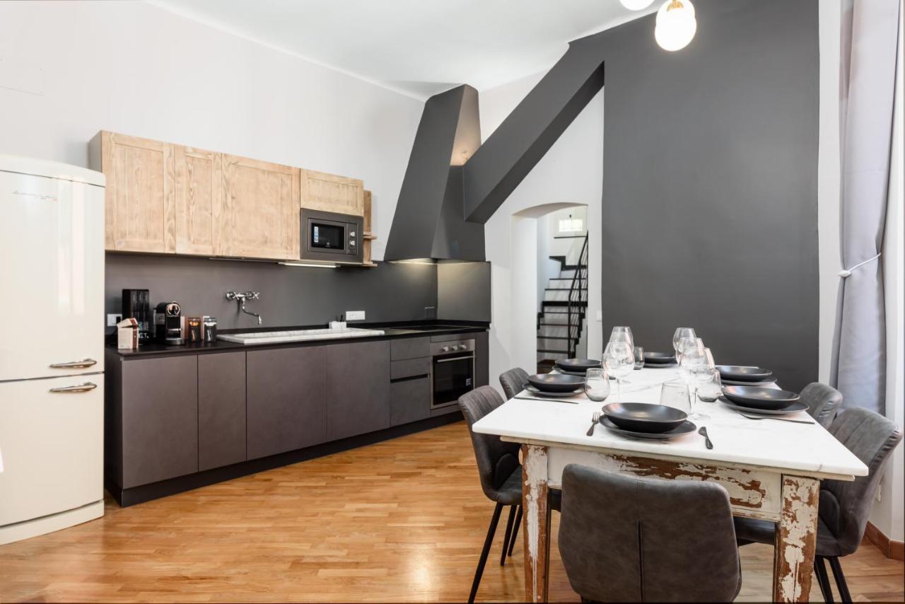 Esclusivo 130 Mq + Terrazzo Via San Vincenzo Διαμέρισμα Γένοβα Εξωτερικό φωτογραφία